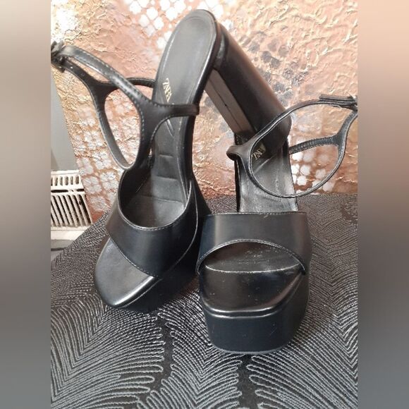 Zara Black Faux Leather Platform Heel Sandals - Picture 13 of 14